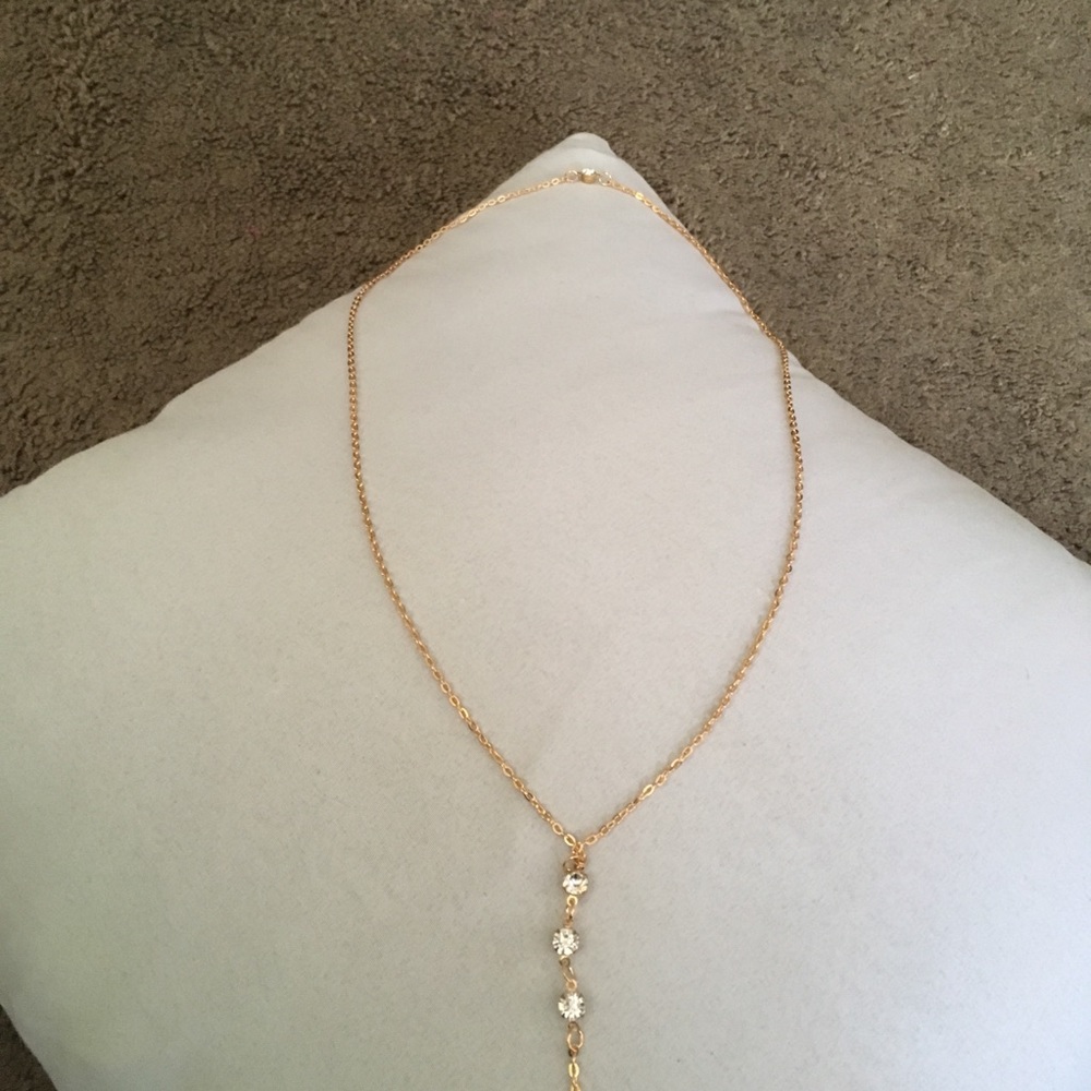 💐3/$20 or 4/$25 💐Gold backdrop necklace - Picture 7 of 7